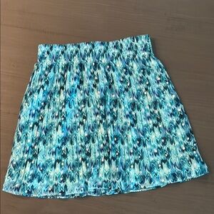 White House Black Market Aqua and White Patterned Mini Skirt